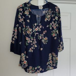 Navy blue 3/4 sleeve blouse